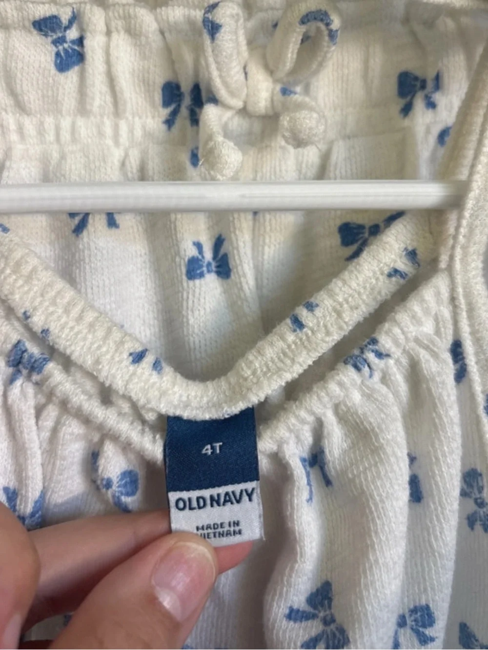 Old Navy 2 piece with Blue Bow Print